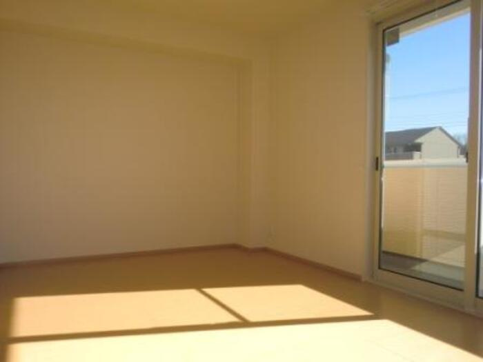 UTOPIA FOURLEAF(ユートピアフォーリーフ) Aの居間・リビング|リビング