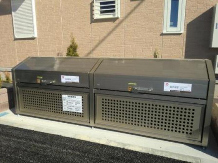 UTOPIA FOURLEAF(ユートピアフォーリーフ) Aのその他共用部分|ゴミストッカー