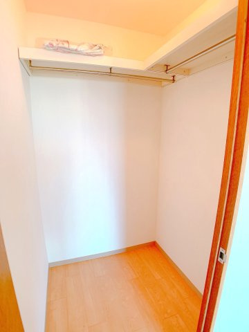 【収納】 | ◇◆リバティタウン伊勢原 11番館◆◇ | たっぷり収納できるウォークインクローゼット付き