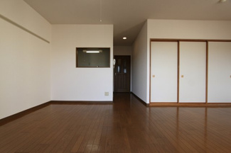 【居間・リビング】 | 上杉五番館