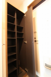 【玄関】 | 上杉五番館