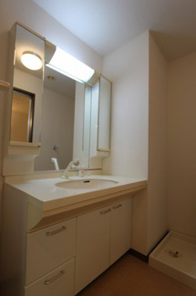 【独立洗面台】 | 上杉五番館