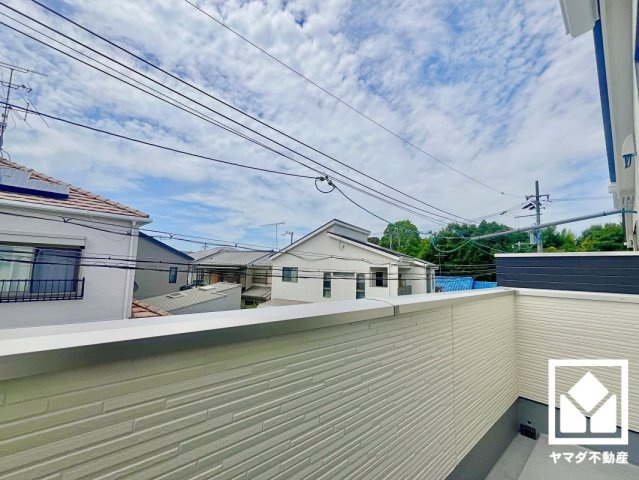 宇治市広野町寺山　３期のバルコニー