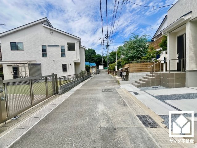 宇治市広野町寺山　３期の前面道路含む現地写真