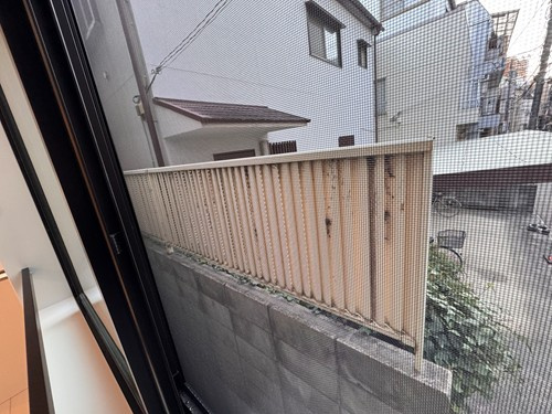 【バルコニー】