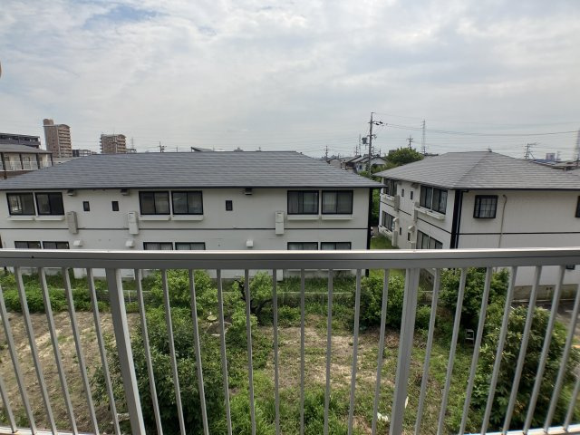 新日半田住吉ビルの展望