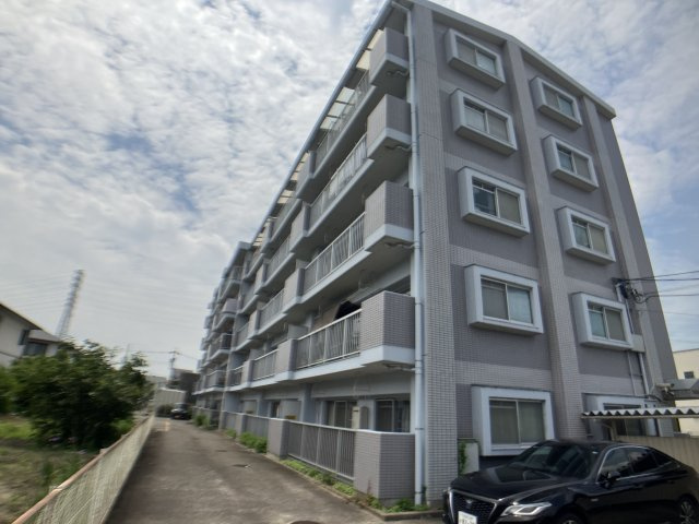 新日半田住吉ビルの外観パース