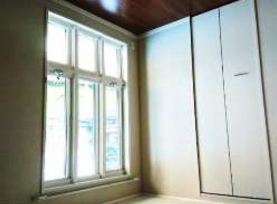 コリーナ狭山ヶ丘の居間・リビング