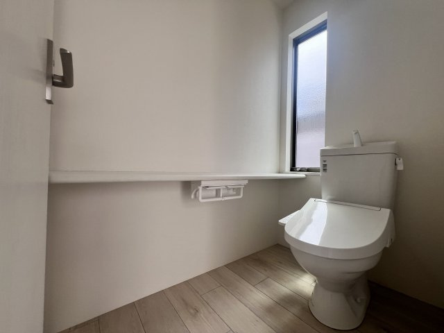 リベール京田辺D棟のトイレ|別棟の参考写真です