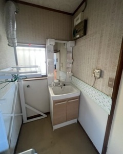 大和田貸家の洗面所