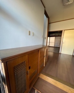 大和田貸家の玄関