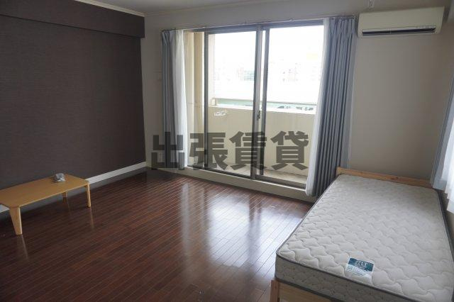 仲介手数料0！！リバーフロントレジデンスの居間・リビング