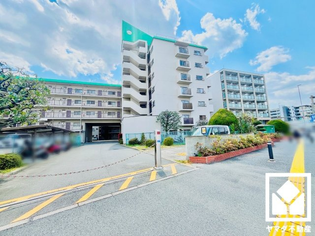 向陽セントラルハイツの外観