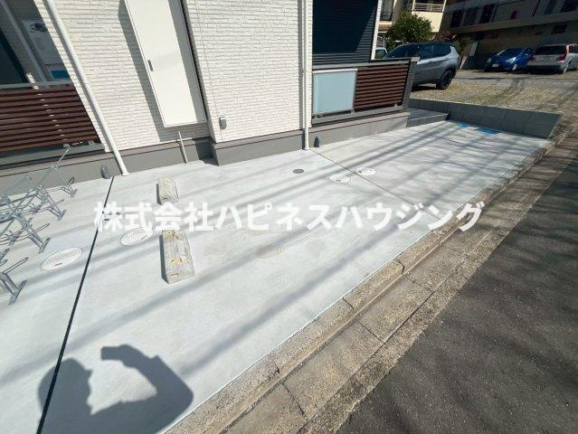 KASHIWA STREAM～カシワストリーム～の駐車場|敷地内駐車場1台のみ、空き要確認