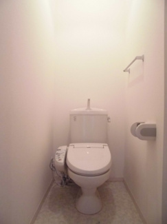 【トイレ】 | フィオーレ | ゆったりとした空間のトイレです