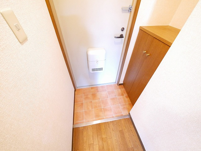 エスポワール三松の玄関