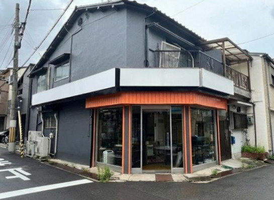 2025年3月リフォーム済！鶴見区中古テラス
