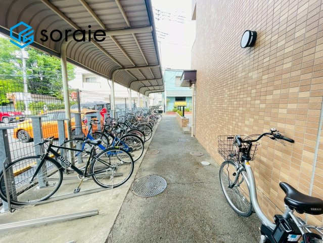 セントレー狭山第三の駐輪場|4月18日撮影