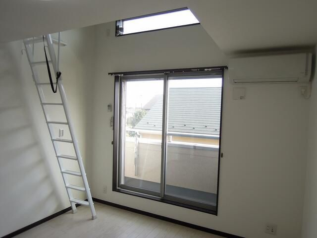 グランツ武蔵野の居間・リビング