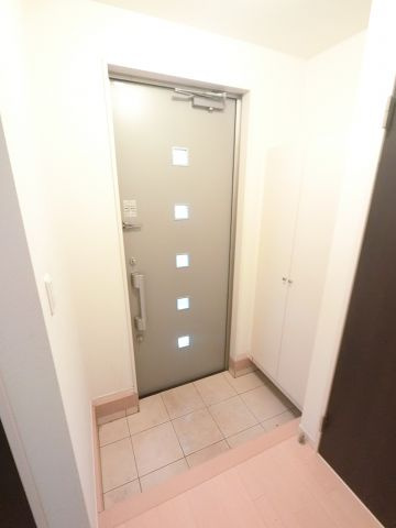 【玄関】