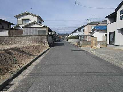 安佐南区伴東８丁目の外観