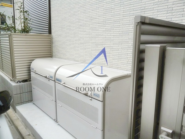 サンフラワー上池台のその他共用部分|敷地内ごみ置き場です。