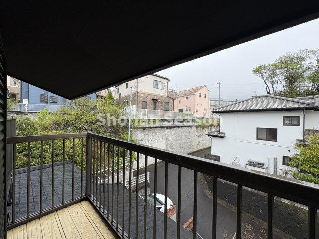 【展望】 | 教育施設が近く、お子さまを身近に感じられる立地です。