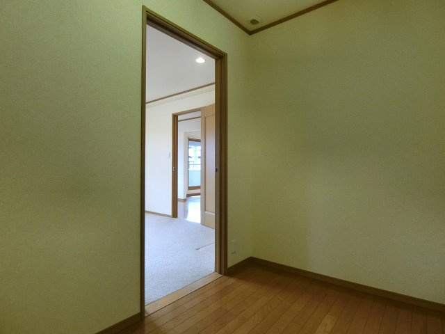 新潟市東区新松崎3丁目の収納