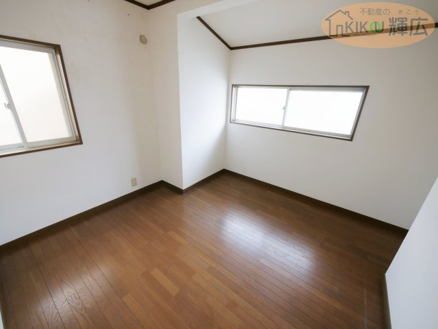 明石市二見町西二見　中古戸建の寝室
