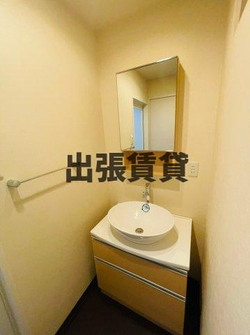 仲介手数料0！！ドゥーエ千種の洗面所