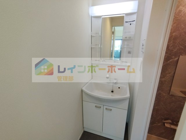 Le Calmeの洗面所