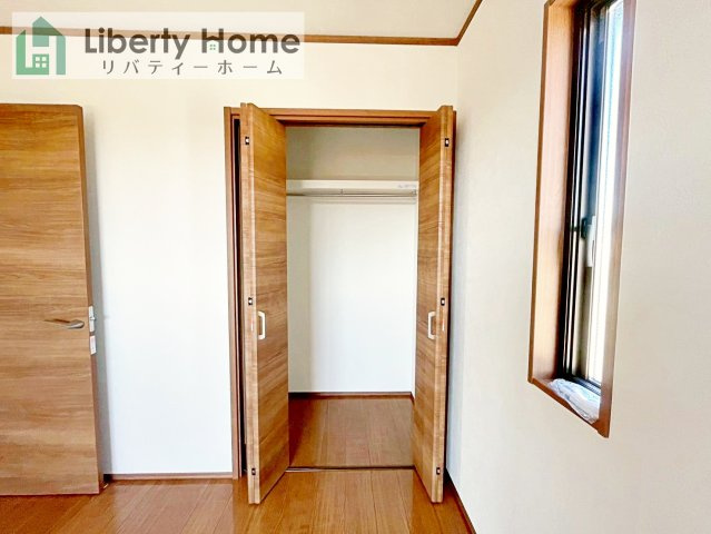 常総市大房　新築戸建の収納