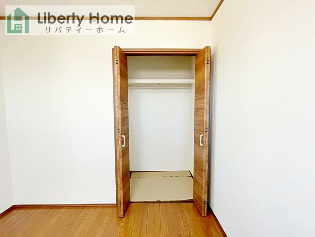 常総市大房　新築戸建の収納