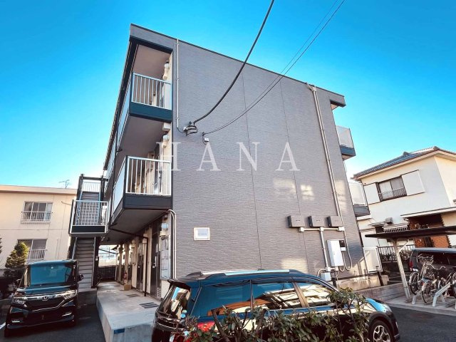 レオパレスモントレゾールの外観