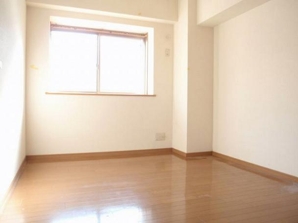 ラトゥール一社の寝室