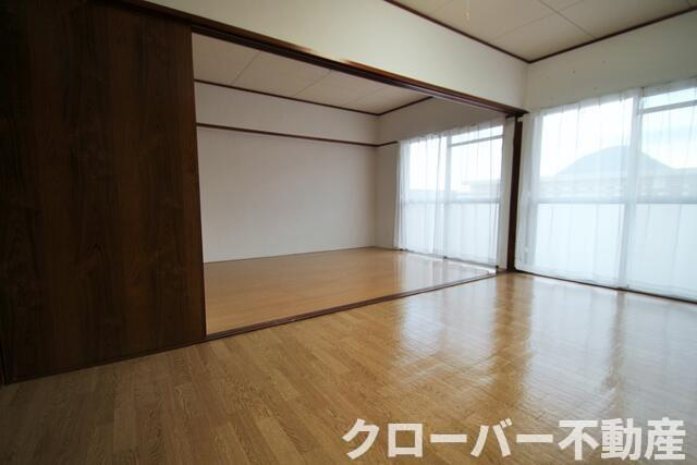 京都東山４０６棟の居間・リビング