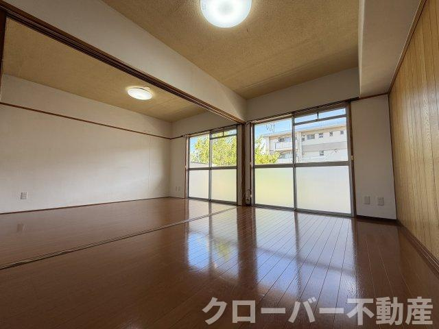 京都東山４０６棟の居間・リビング