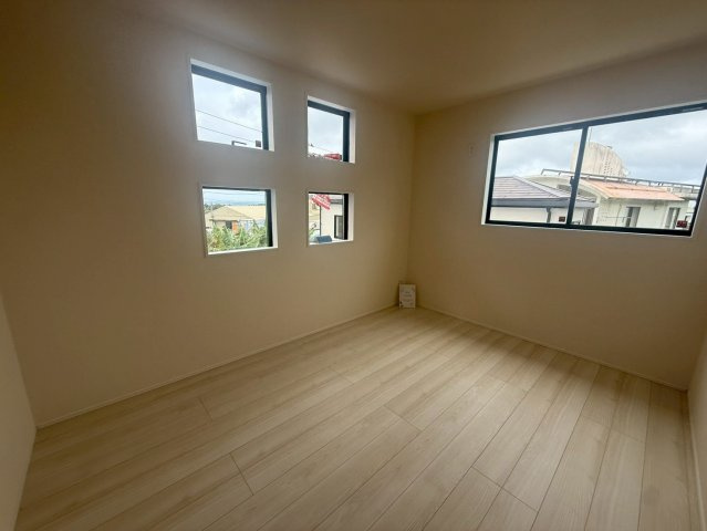 ★★南城市知念安座真3期₋1号棟の洋室