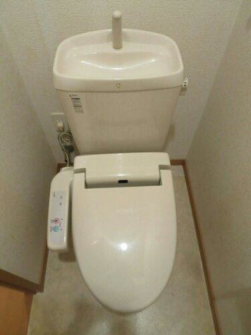 ジェン・ルーのトイレ