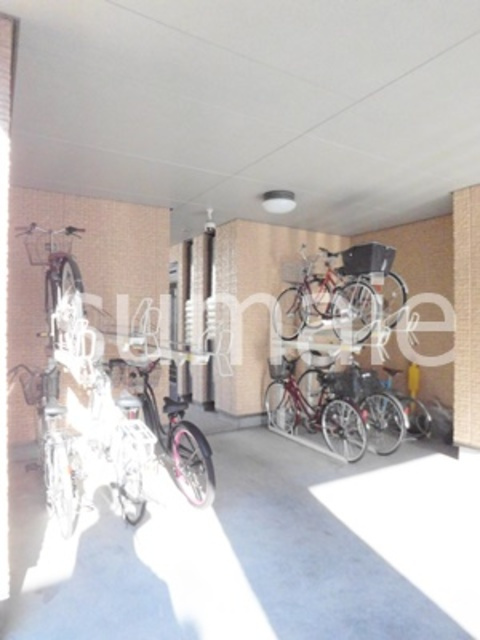 パークアベニューのその他共用部分|駐輪場