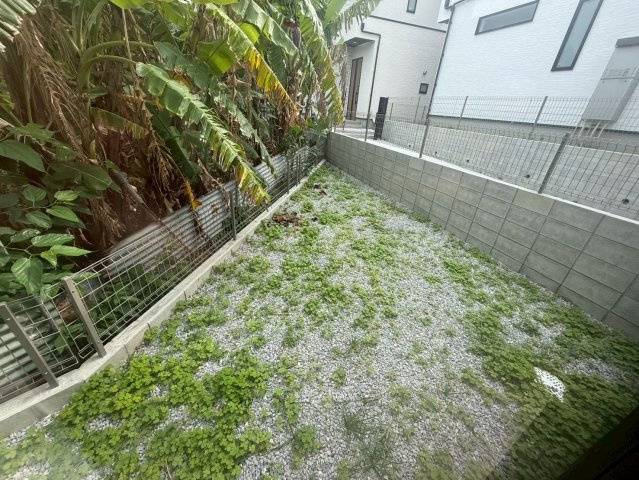 ★★南城市知念安座真3期₋3号棟の庭