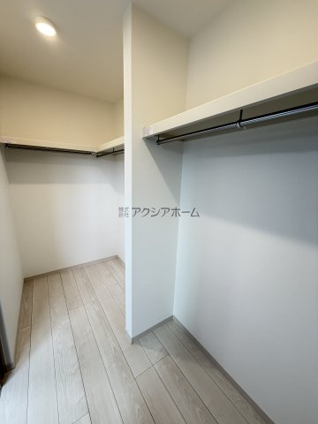 所沢市東狭山ケ丘1丁目・全1棟　新築一戸建　～3階建～の寝室|3階洋室7帖WIC