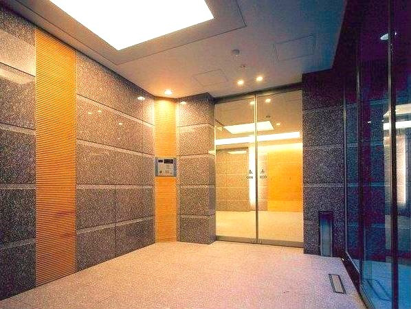 フルーヴ押上のエントランス