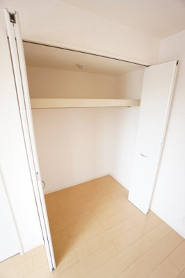 【収納】 | リビングタウン稲毛の杜 A | ※同物件、同タイプのお部屋です