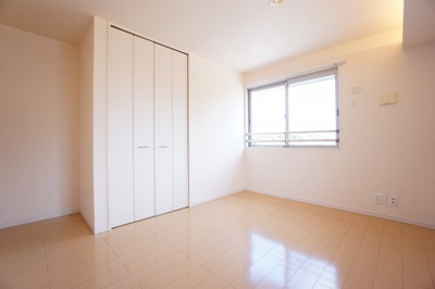 【洋室】 | リビングタウン稲毛の杜 A | ※同物件、同タイプのお部屋です