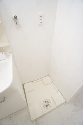 【洗面所】 | リビングタウン稲毛の杜 A | ※同物件、同タイプのお部屋です