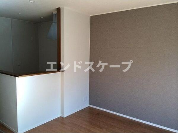 サニーハウス下之城の居間・リビング|高崎、前橋エリアのお部屋探しはエンドスケープまで！お客様の理想お聞かせ下さい♪