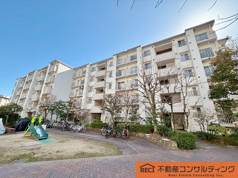 今津浜パークタウン16号棟