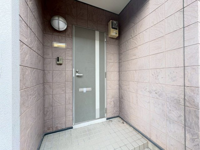 【玄関】 | 箕面市桜ヶ丘1丁目テラスハウス
