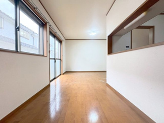 【居間・リビング】 | 箕面市桜ヶ丘1丁目テラスハウス